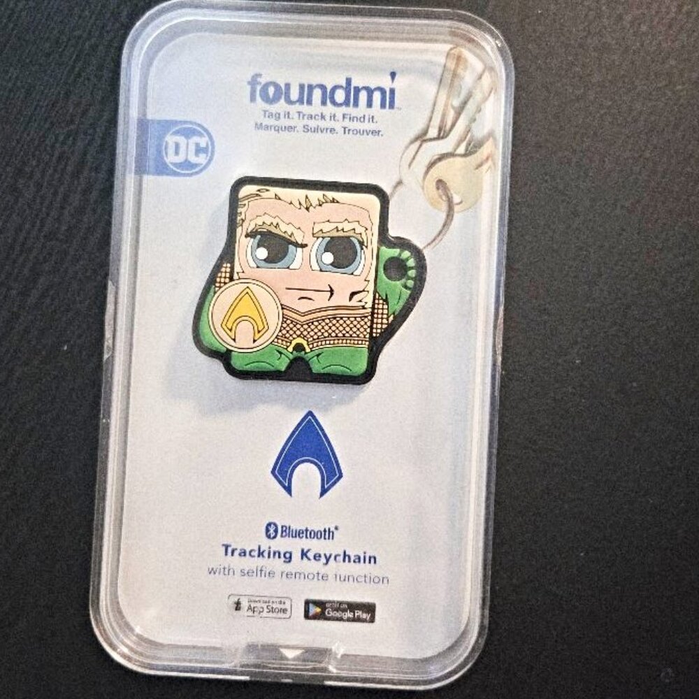 New / Sealed Foundmi Bluetooth Tracking Remote Keychain Captain America / DC